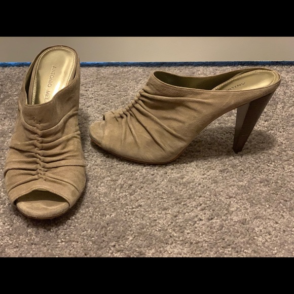 Antonio Melani Heel - Picture 1 of 1